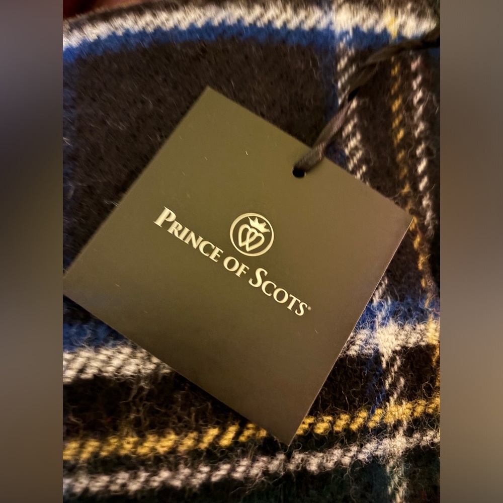 Prince of Scots
Tartan Tweed Fluffy Throw - Picture 5 of 5